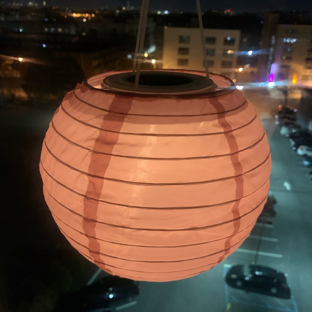 LED solar-powered pendant lamp, pink